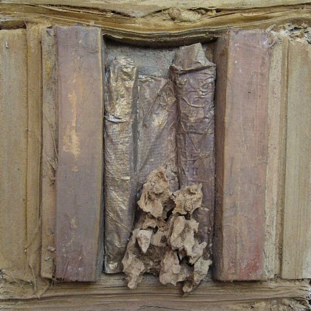 ROULEAUX de la GROTTE I  (2002)
44x35
technique mixte
Règle de la communauté essénienne de QUMRAN